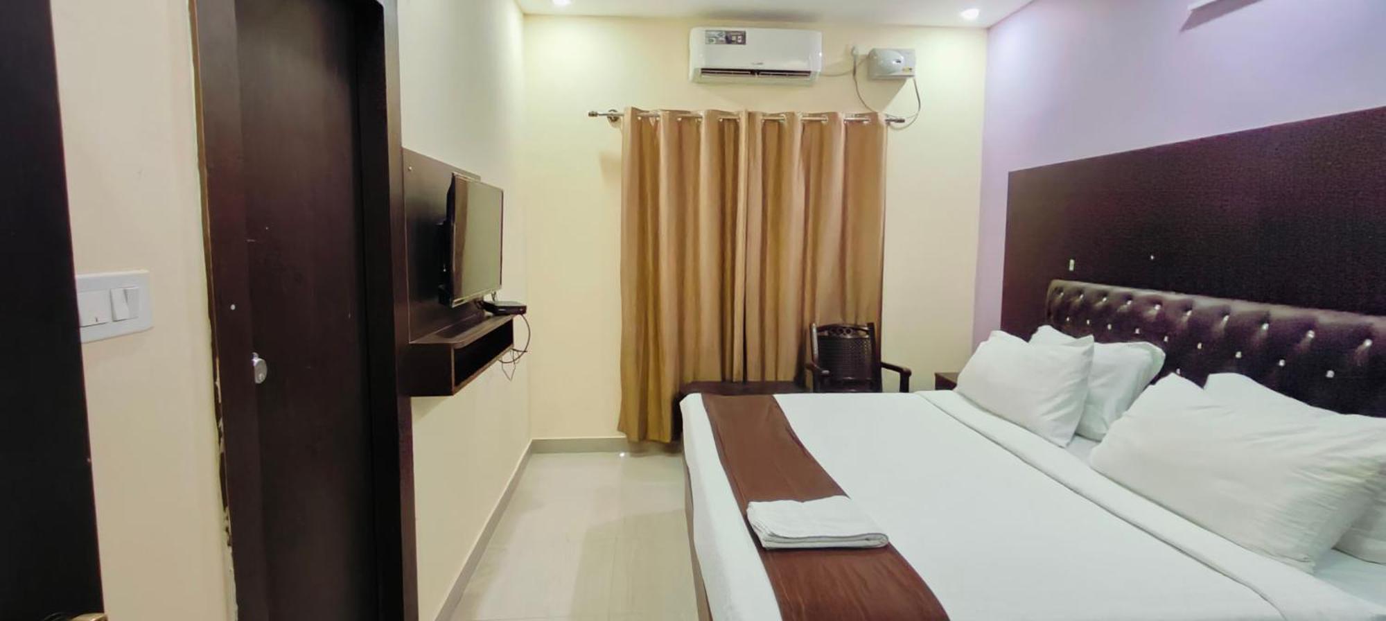 Pph Royal Gs Comforts Opp Mall Of Asia Бангалор Экстерьер фото
